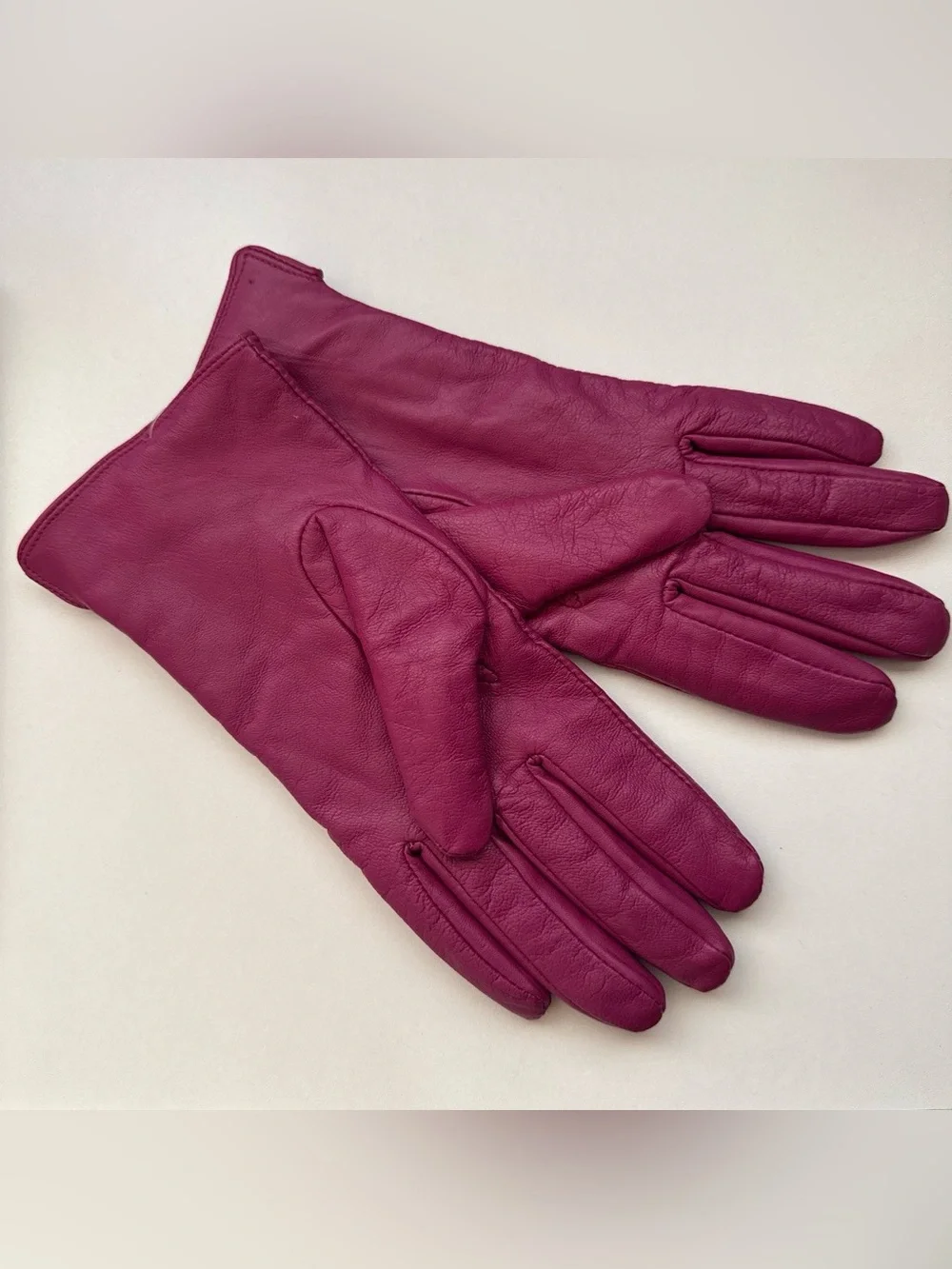 Soft Sheep Leather Gloves Stitch Detail Fuchsia Size S/M Merona fleece lined